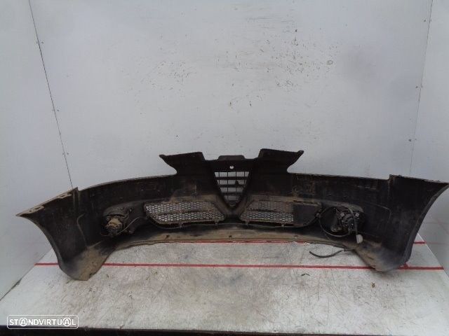 PARA-CHOQUES FRONTAL ALFA ROMEO 147 2008 - - 1