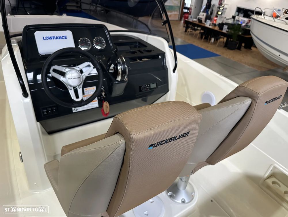 Quicksilver Activ 605 Open - 11