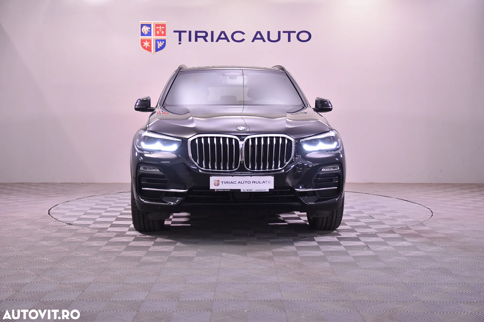 BMW X5 xDrive40i - 8