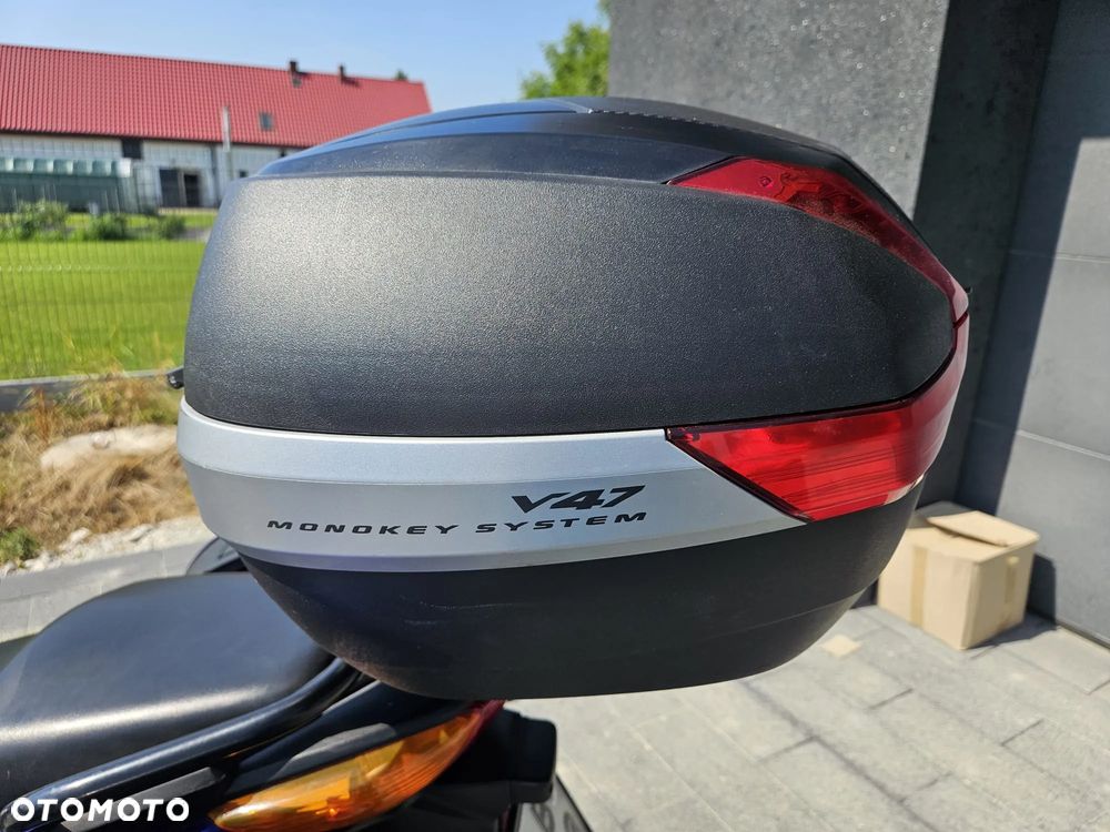 Honda CBF - 9