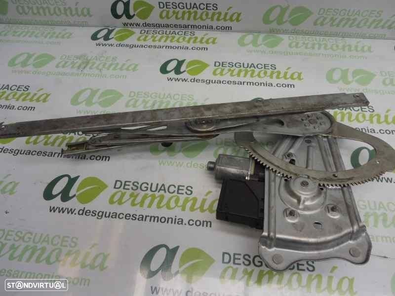 ELEVADOR DE VIDRO FRONTAL DIREITO RENAULT MEGANE III FASTBACK 2013 -807301396R - 4