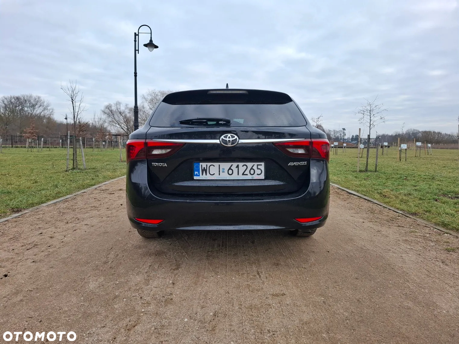 Toyota Avensis 2.0 D-4D Prestige - 8