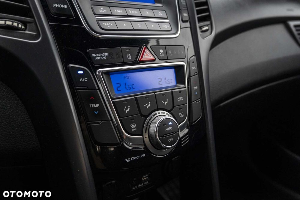 Hyundai i30 1.6 CRDi Comfort - 16