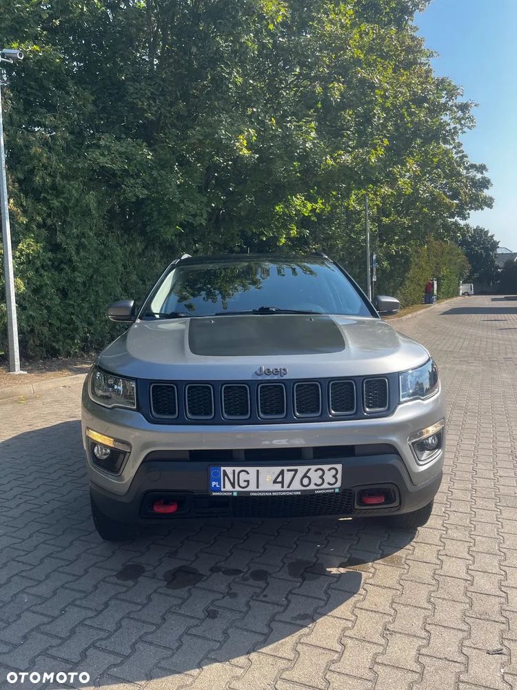 Jeep Compass - 11