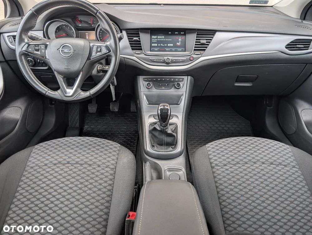 Opel Astra 1.4 T Dynamic - 7