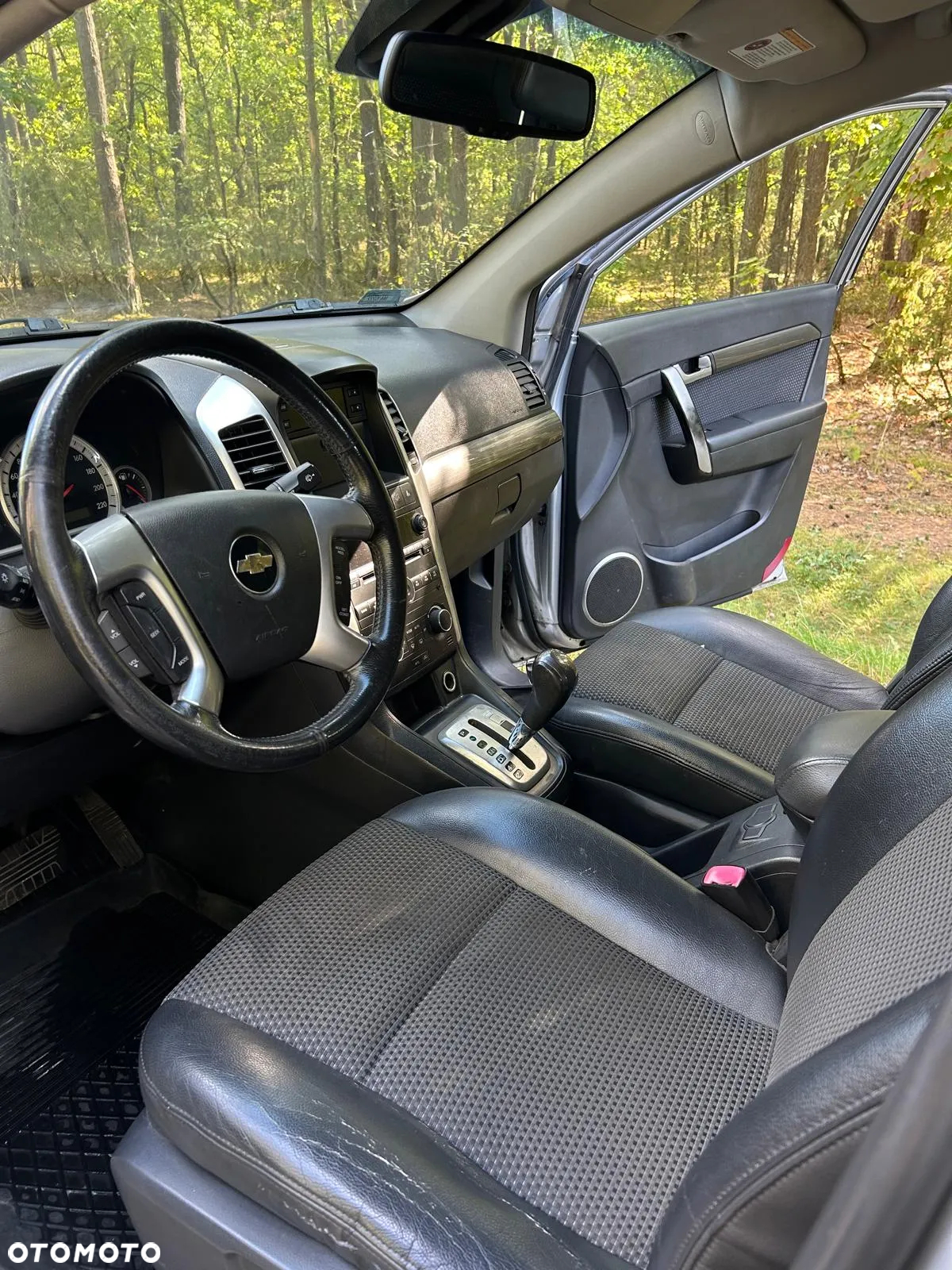 Chevrolet Captiva 2.4 4WD 7 Sitzer Automatik LT - 5