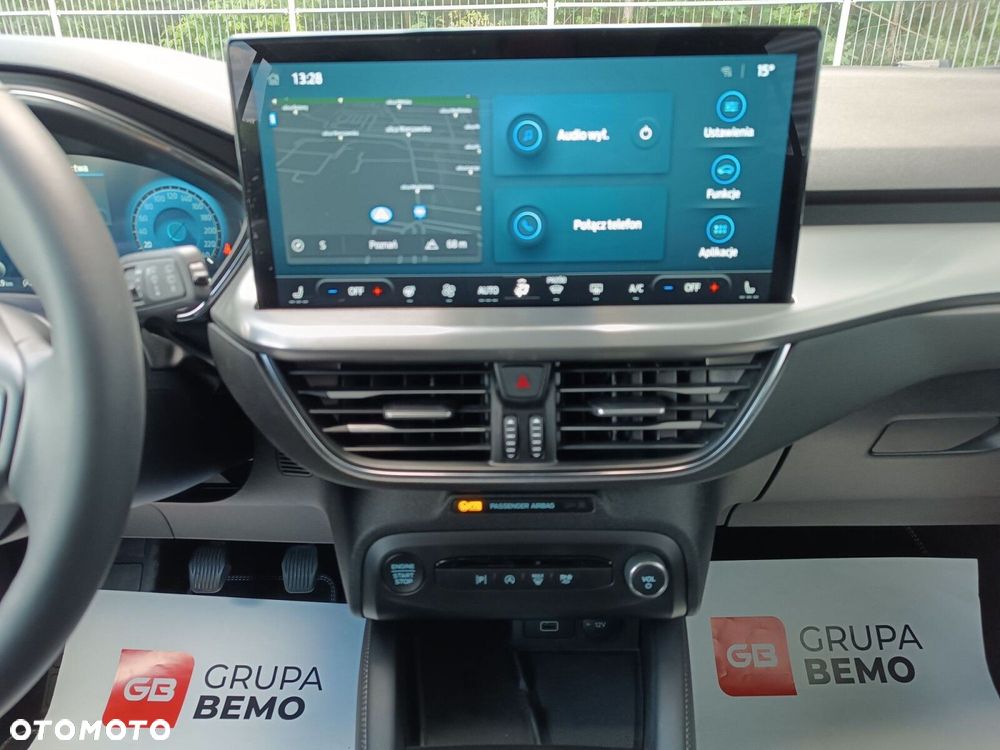 Ford Focus 1.0 EcoBoost mHEV Titanium X - 17