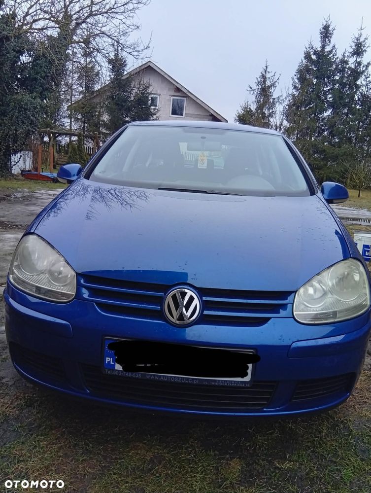 Volkswagen Golf - 1