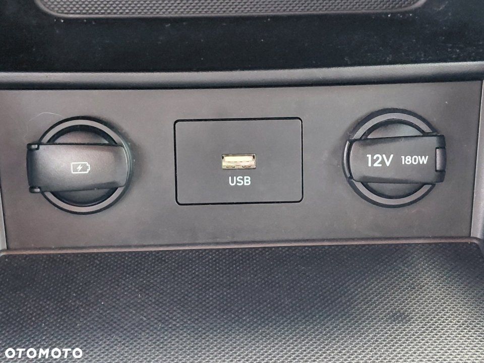 Hyundai Kona - 18