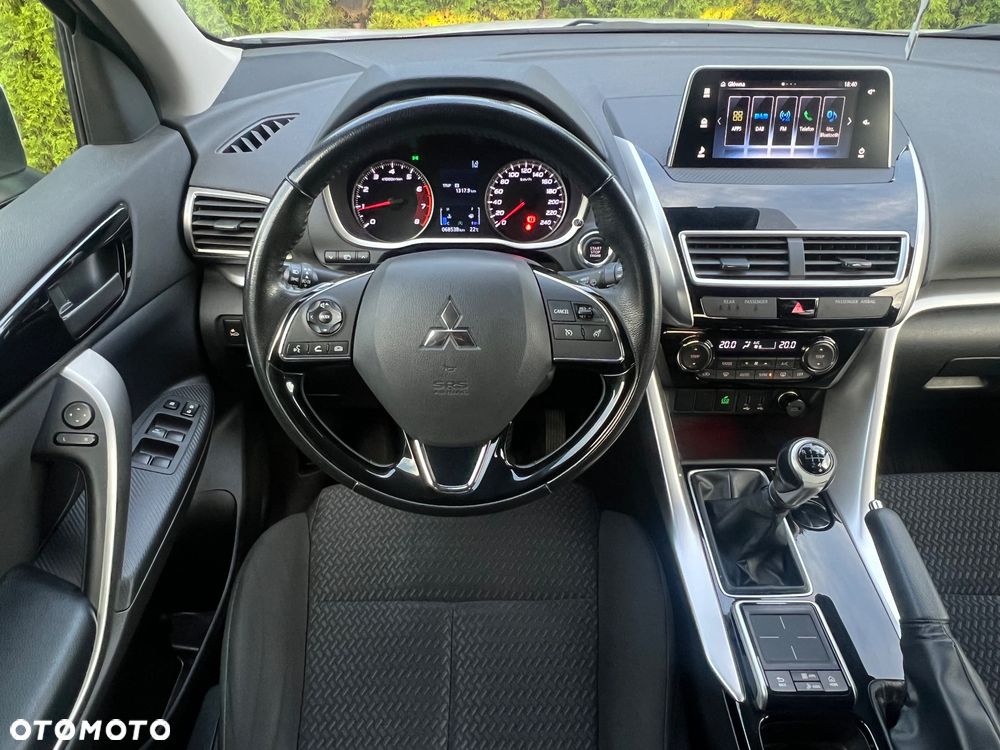Mitsubishi Eclipse Cross 1.5 T Invite Plus - 10