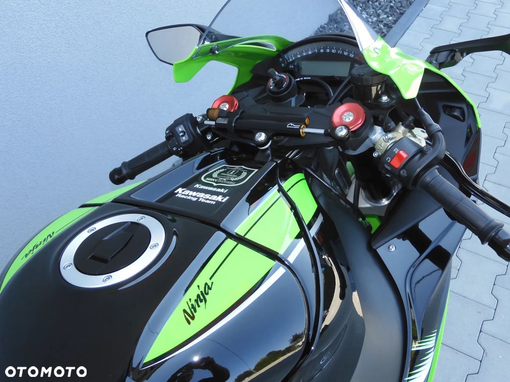 Kawasaki Ninja - 11