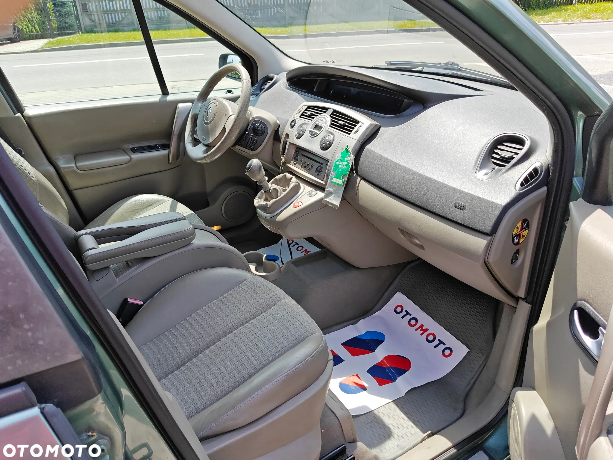 Renault Scenic 2.0 Confort Authentique - 7