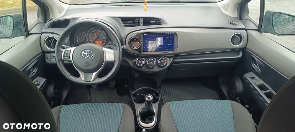 Toyota Yaris 1.0 VVT-i - 16