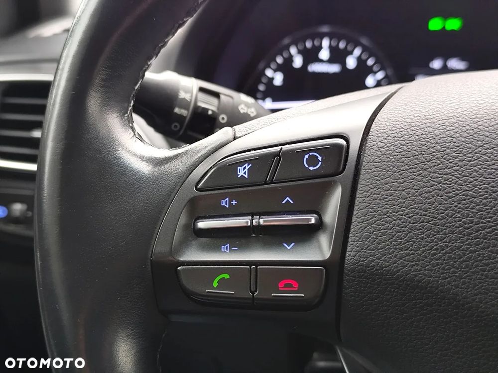 Hyundai i30 1.4 Classic + - 19