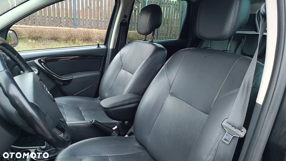 Dacia Duster dCi 110 FAP 4x2 Prestige - 25