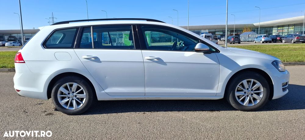 Volkswagen Golf 1.6 TDI DPF Trendline - 7