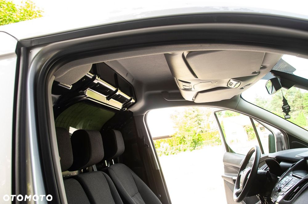 Ford Transit Connect - 27