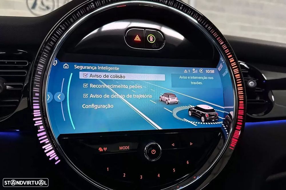 MINI 5 Portas Cooper S Premium JCW Auto - 25