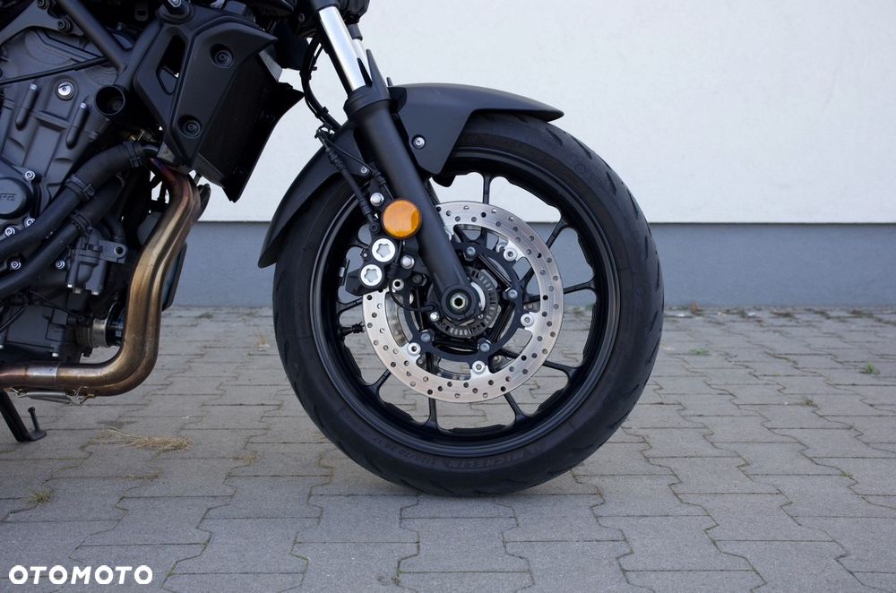 Yamaha MT - 24
