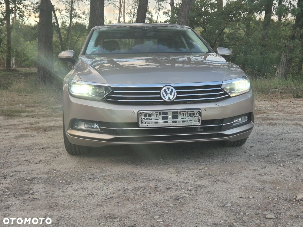 Volkswagen Passat 2.0 TDI (BlueMotion Technology) Highline - 5