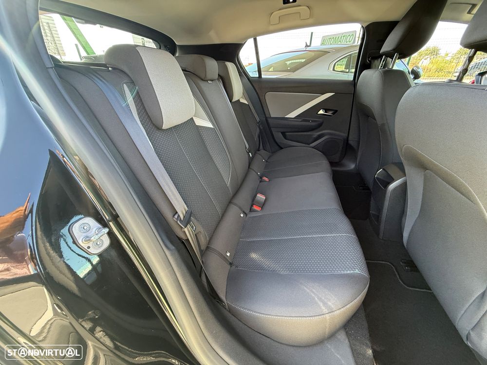 Opel Astra 1.5 D Elegance - 31