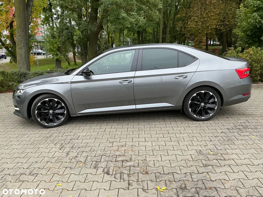 Skoda Superb 2.0 TSI Sportline DSG - 3