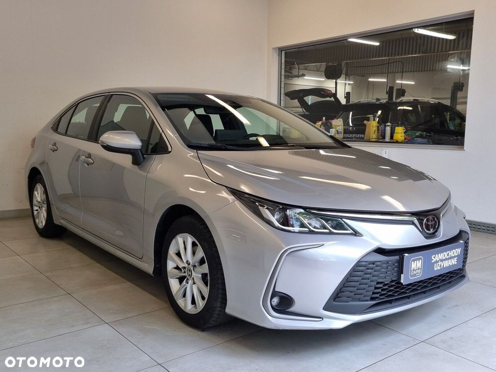 Toyota Corolla 1.5 Comfort - 3