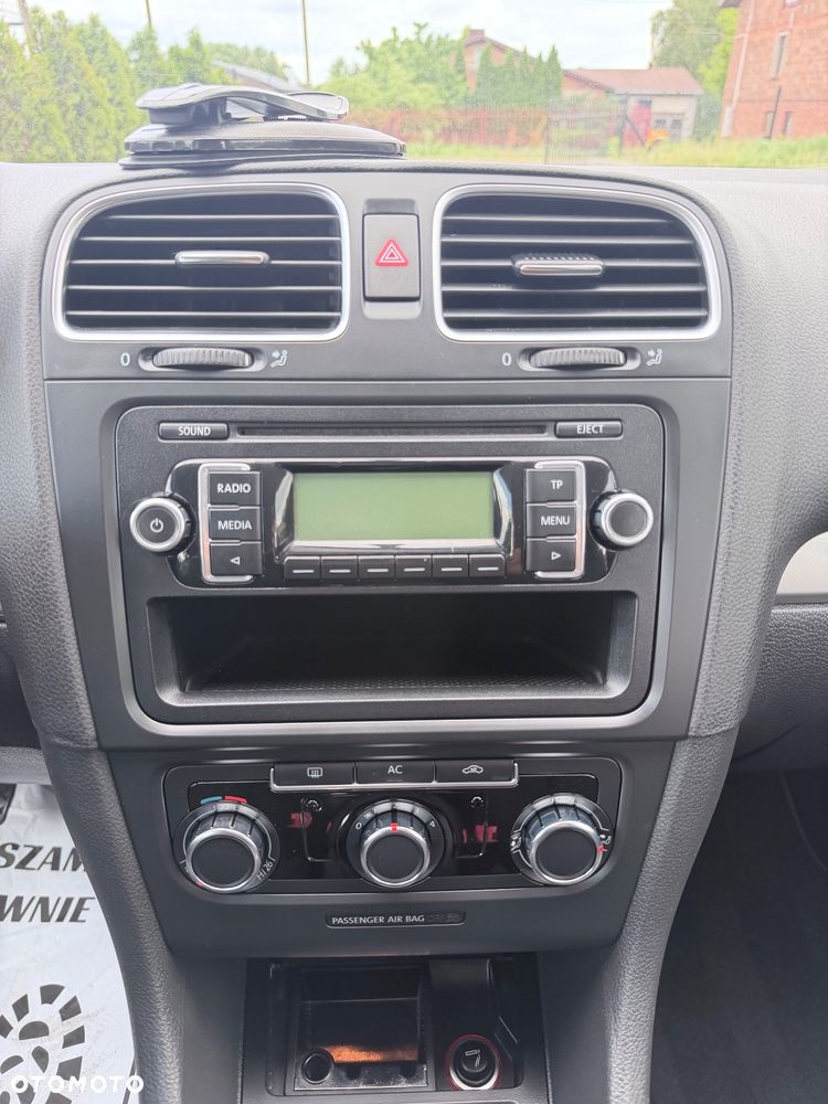 Volkswagen Golf 1.6 Team - 13