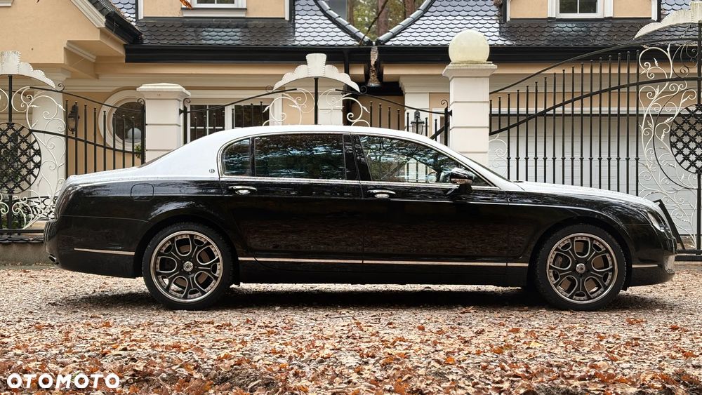Bentley Flying Spur - 3