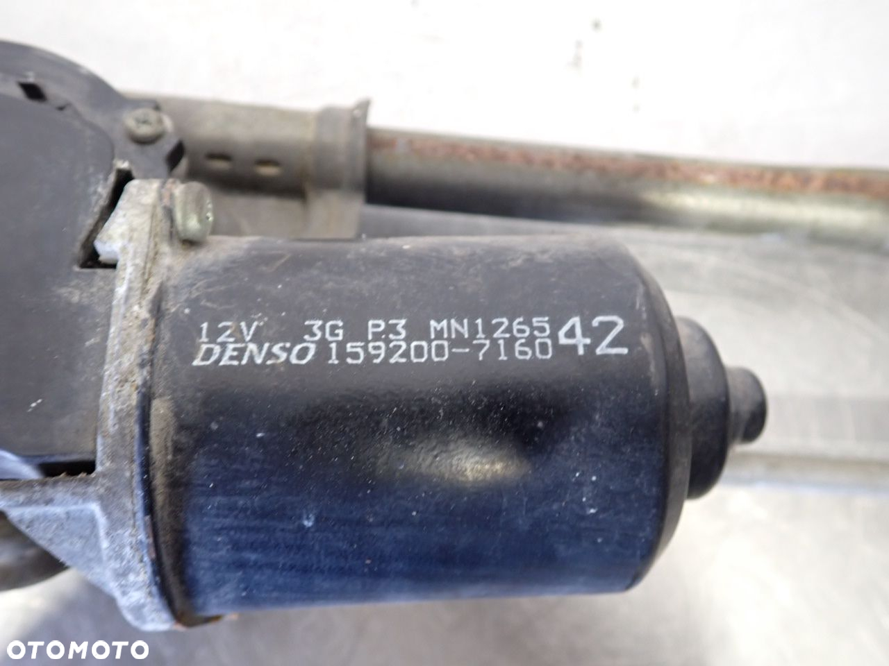 MECHANIZM WYCIERACZEK PRZÓD MITSUBISHI OUTLANDER  1590200-7160 - 8