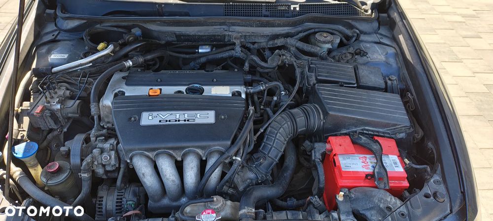 Honda Accord 2.0 Sport - 9