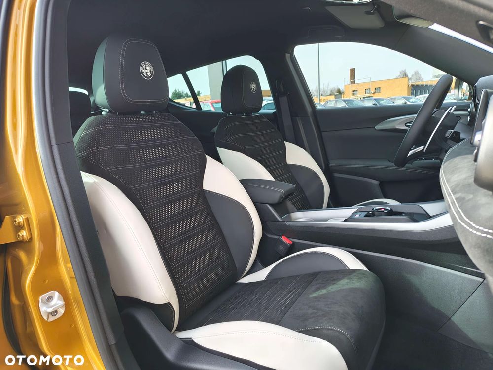 Alfa Romeo Tonale 1.5 T4 GSE mHEV Sport Speciale DCT - 12
