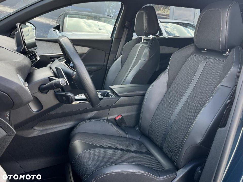 Peugeot 5008 - 19
