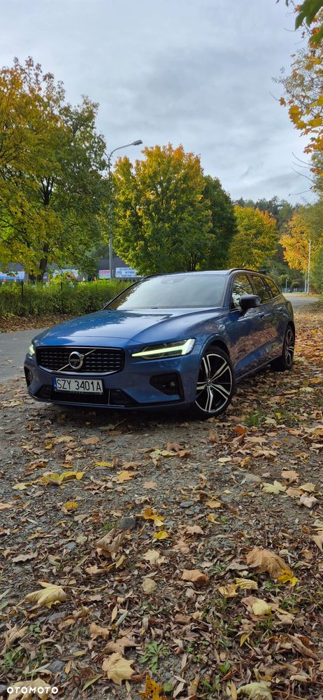 Volvo V60 2021 photo 2