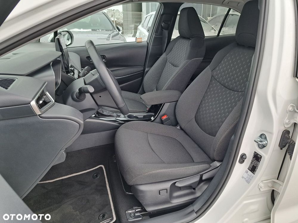 Toyota Corolla 1.8 Hybrid Style - 17