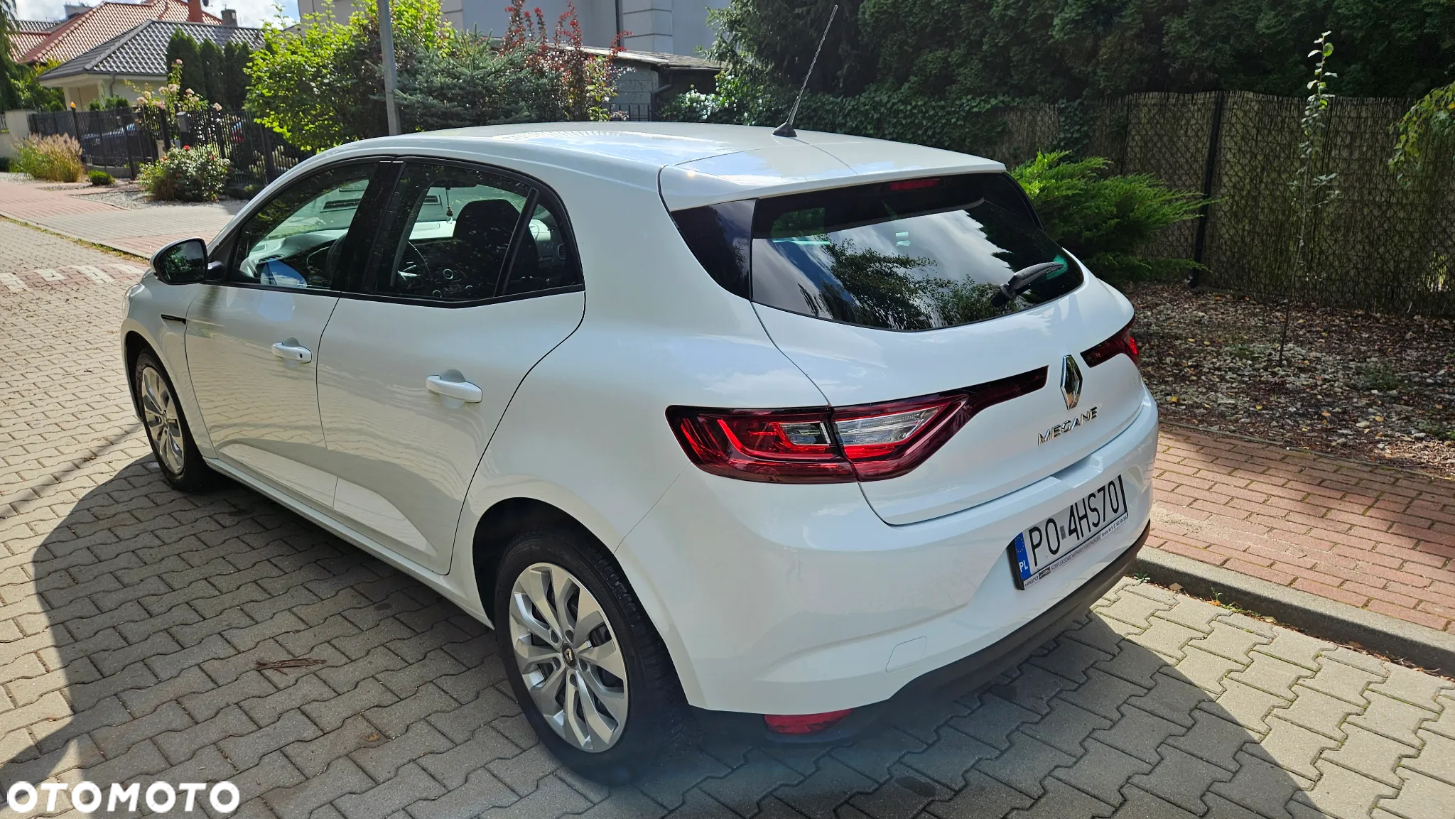 Renault Megane 1.3 TCe FAP Life - 9
