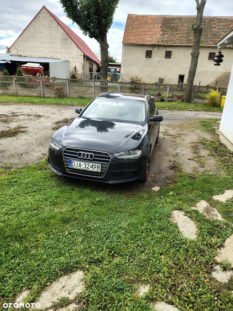 Audi A4 - 1