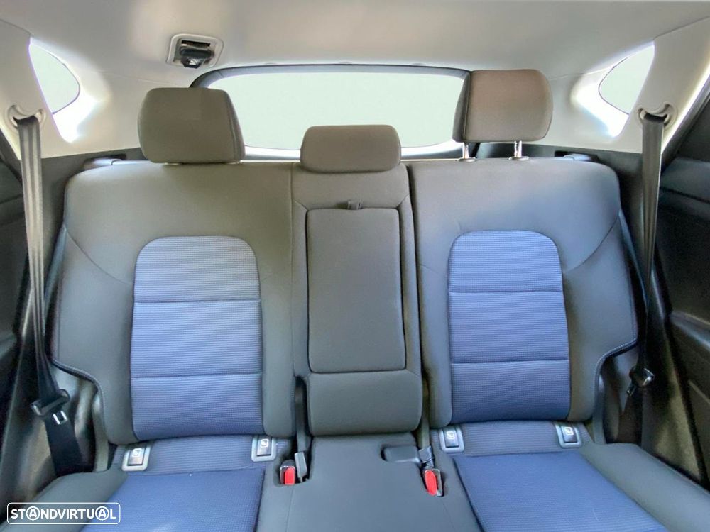 Hyundai Tucson - 18