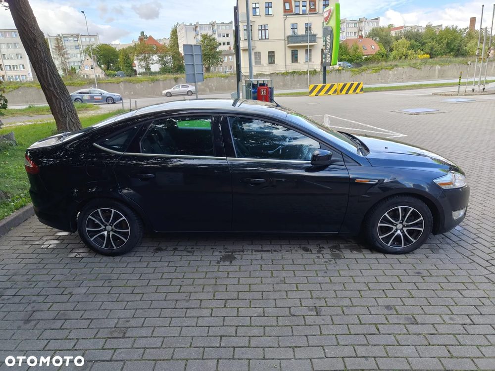 Ford Mondeo 2.0 TDCi Ghia - 5