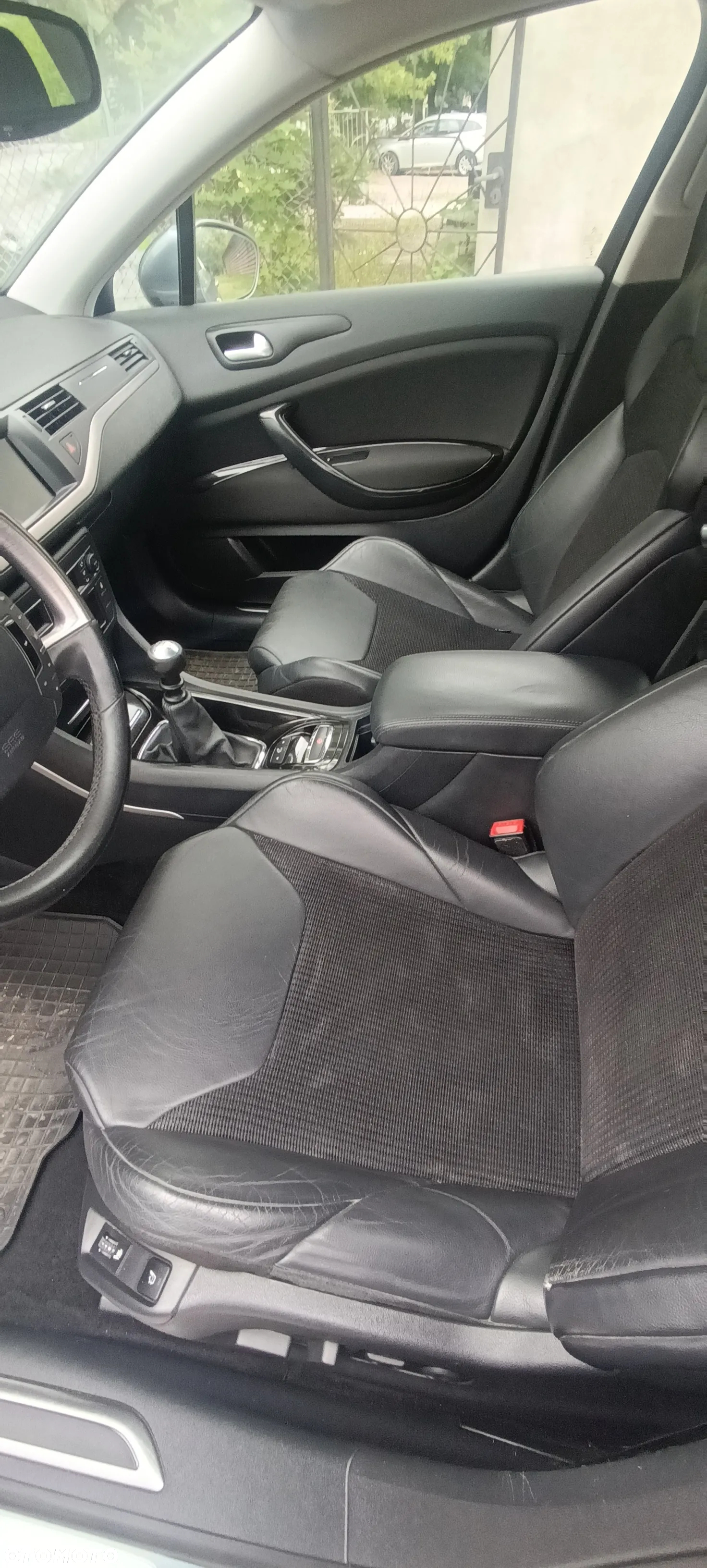 Citroën C5 2.0 HDi Exclusive - 8