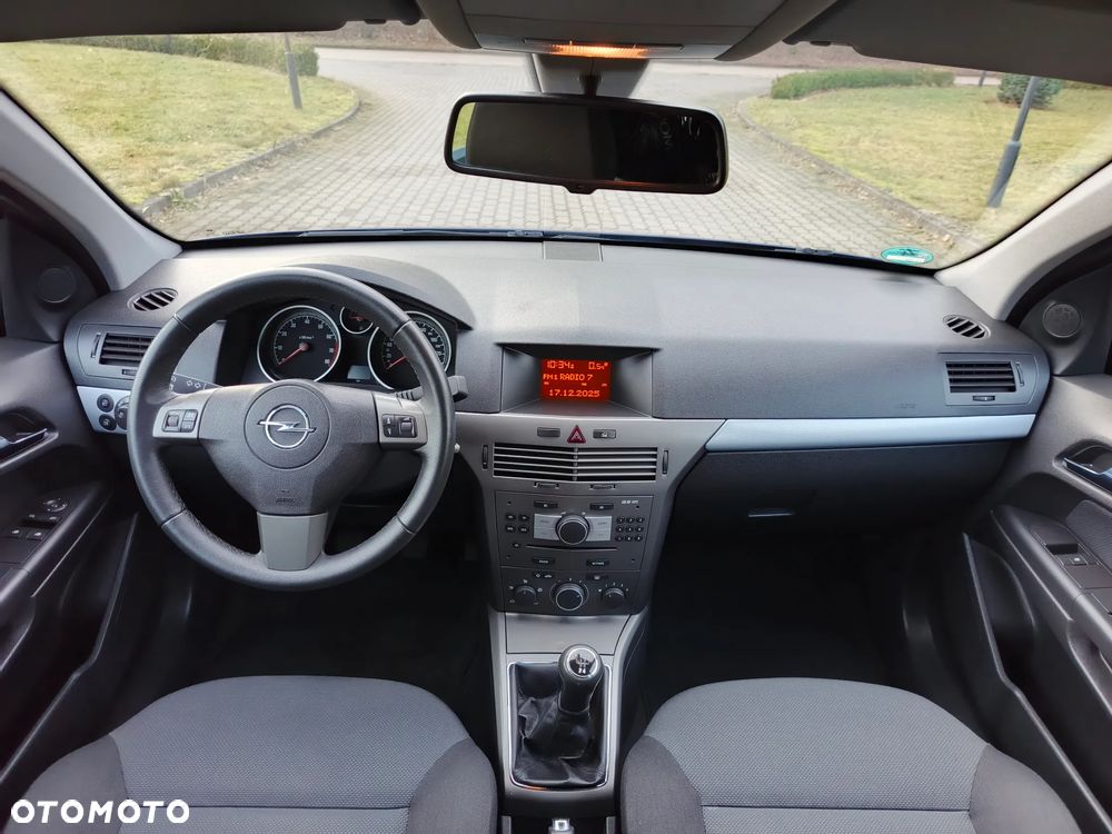 Opel Astra 1.6 Edition - 8