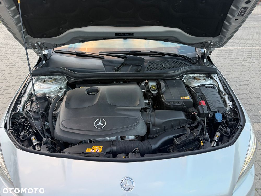 Mercedes-Benz CLA - 22