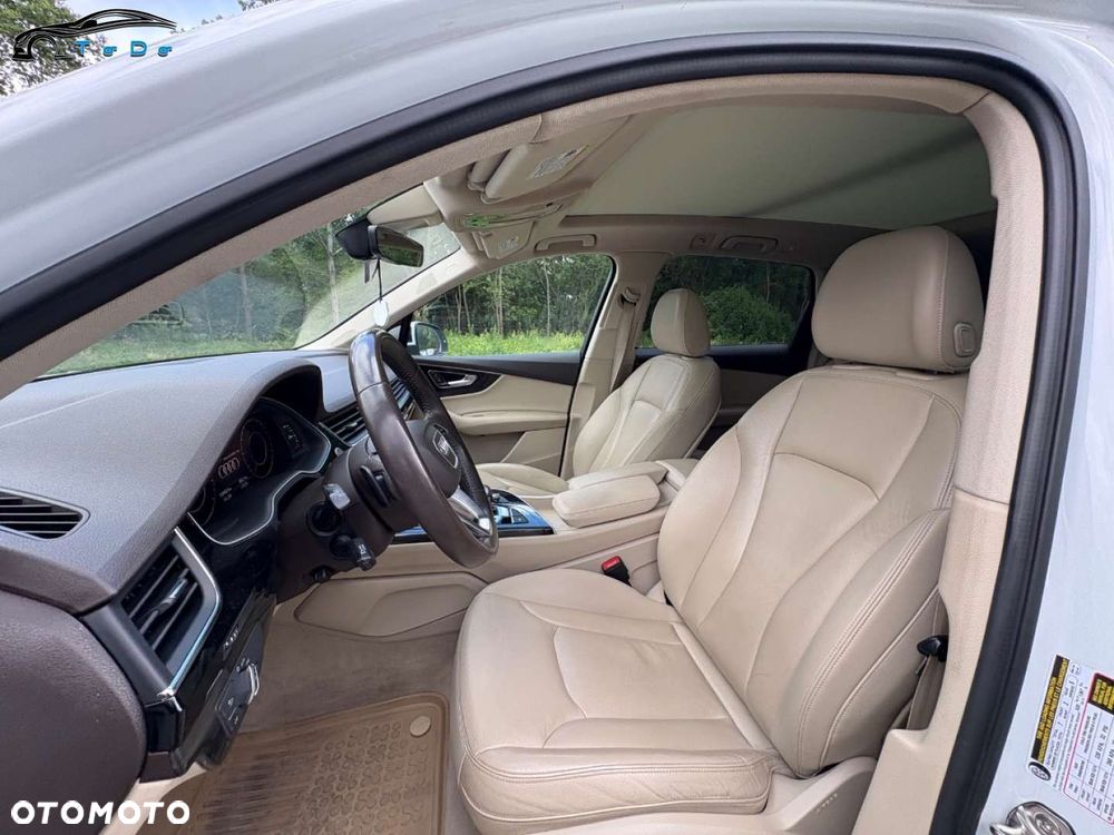 Audi Q7 3.0 TFSI Quattro Tiptr - 25