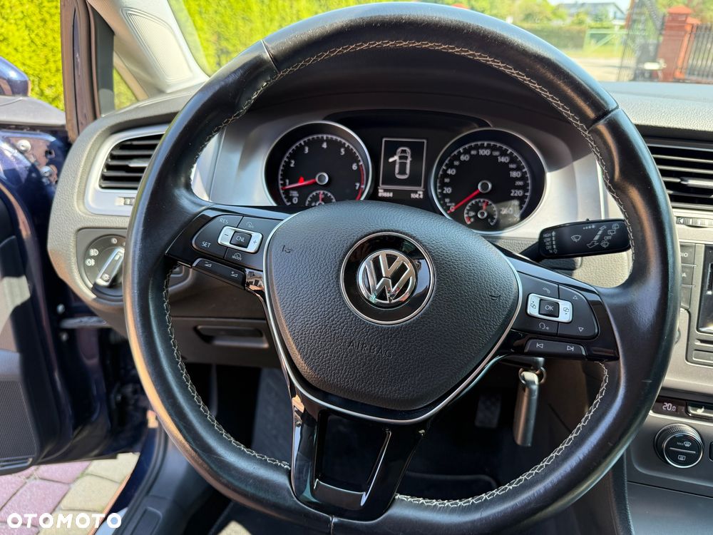 Volkswagen Golf 1.2 TSI BlueMotion Technology Lounge - 24