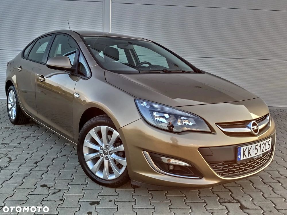 Opel Astra 1.4 Turbo ecoFLEX Start/Stop Exklusiv - 11
