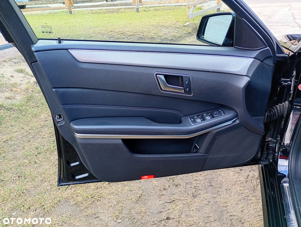 Mercedes-Benz Klasa E 220 BlueTEC Avantgarde - 8