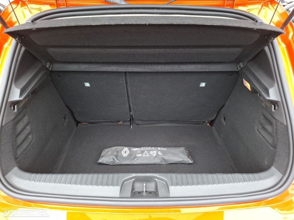 Renault Clio 1.0 TCe Evolution Bi-Fuel - 28