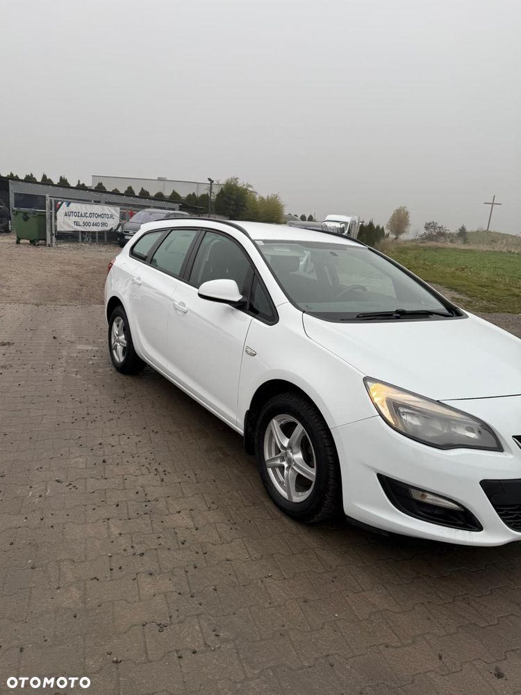 Opel Astra 1.6 CDTI DPF ecoFLEX TourerStart/Stop Edition - 11