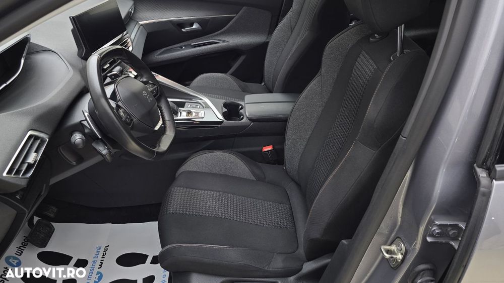 Peugeot 5008 - 13