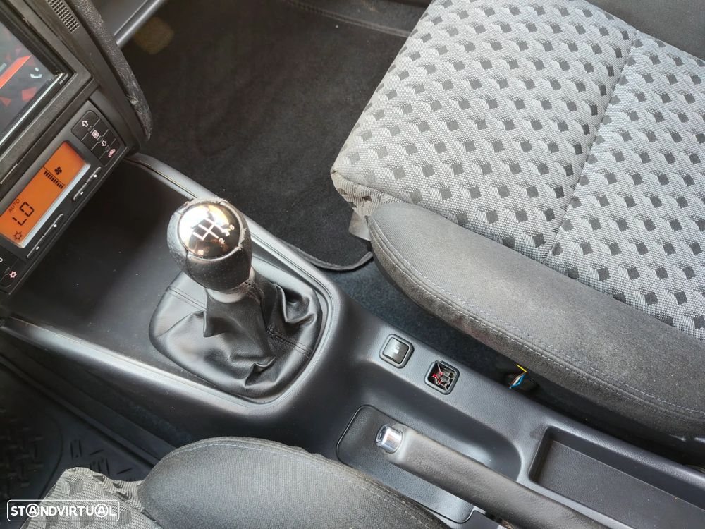 SEAT Leon 1.9 TDI Top Sport - 18